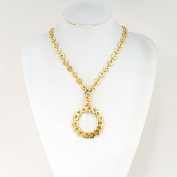 CHANEL CC Logo Flower Loupe Necklace 33" Gold Tone 96P Auth - Picture 1 of 7